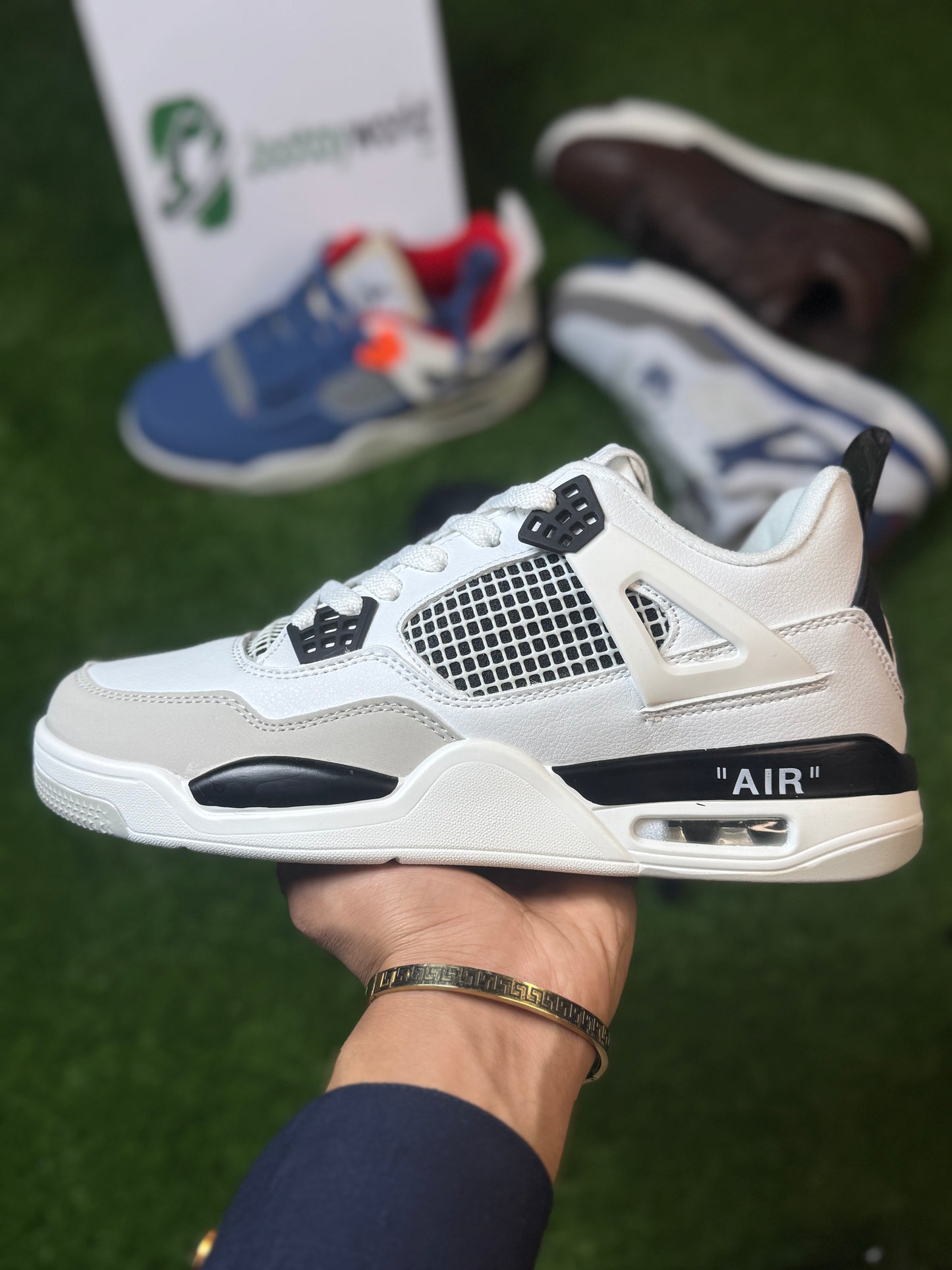 NK AJ4(white Black)